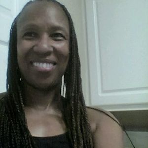 Meet your Posher, Iva